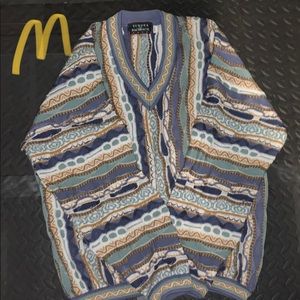 Tundra for Bachrach vintage V-neck 100% cotton